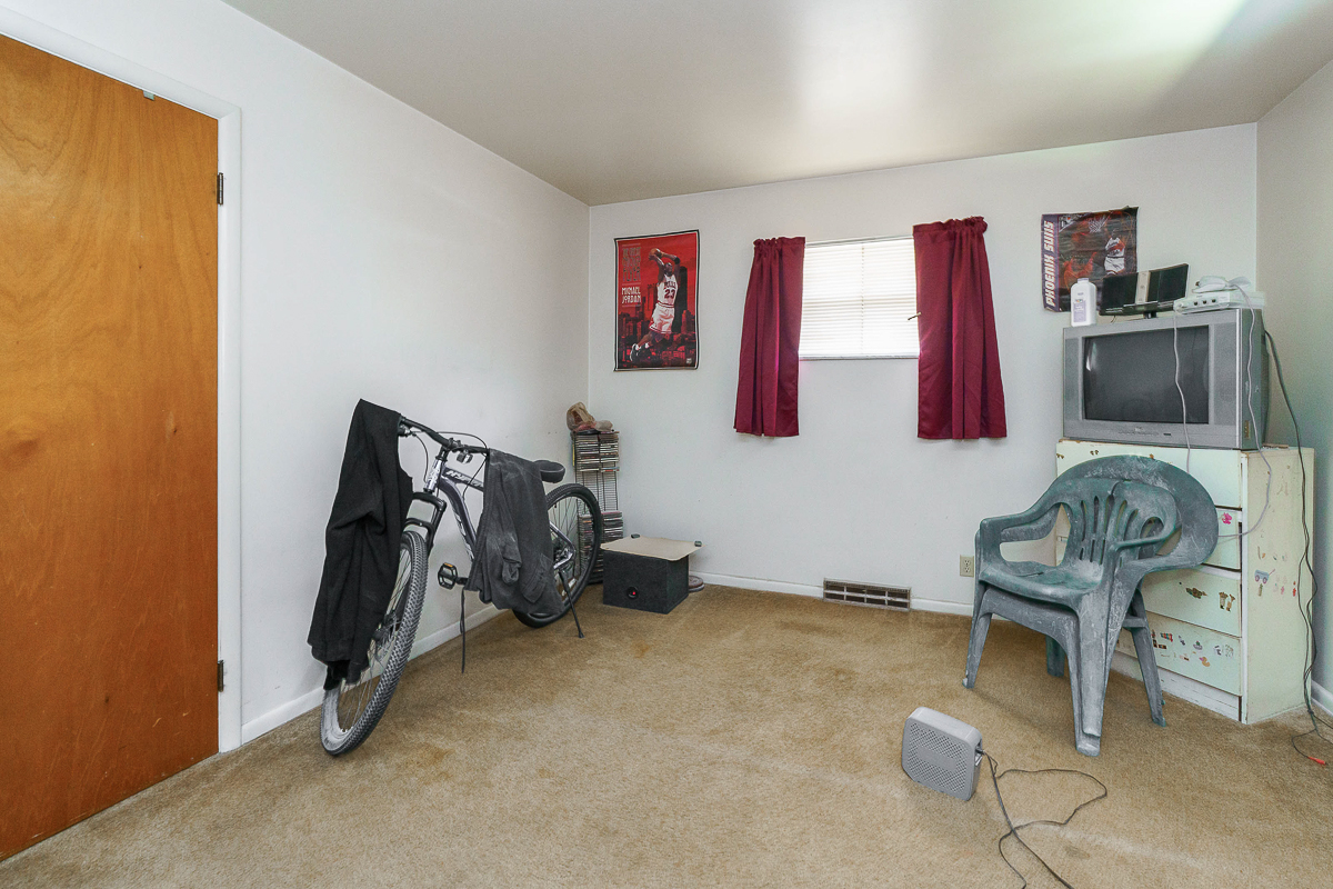 36-38 Orel Ave-13