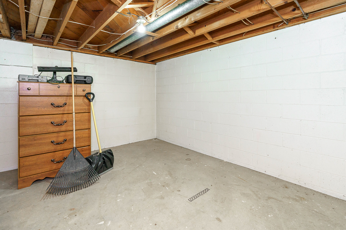36-38 Orel Ave-14