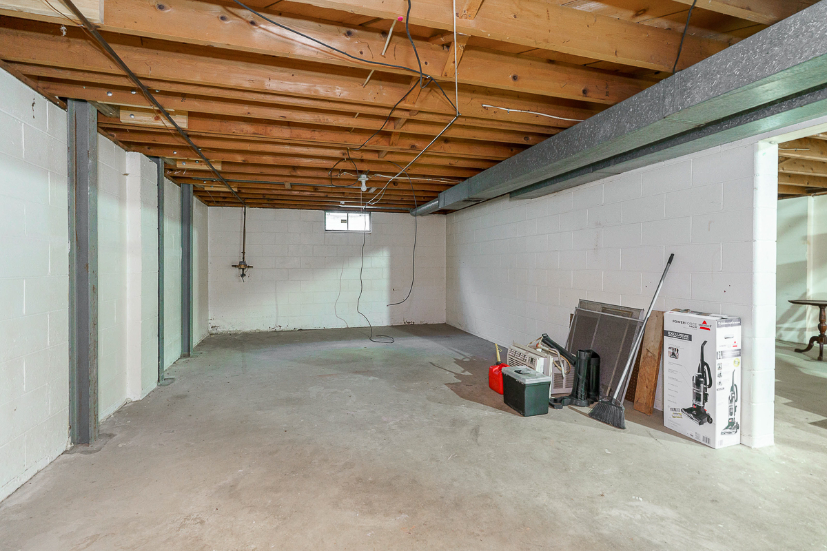 36-38 Orel Ave-16