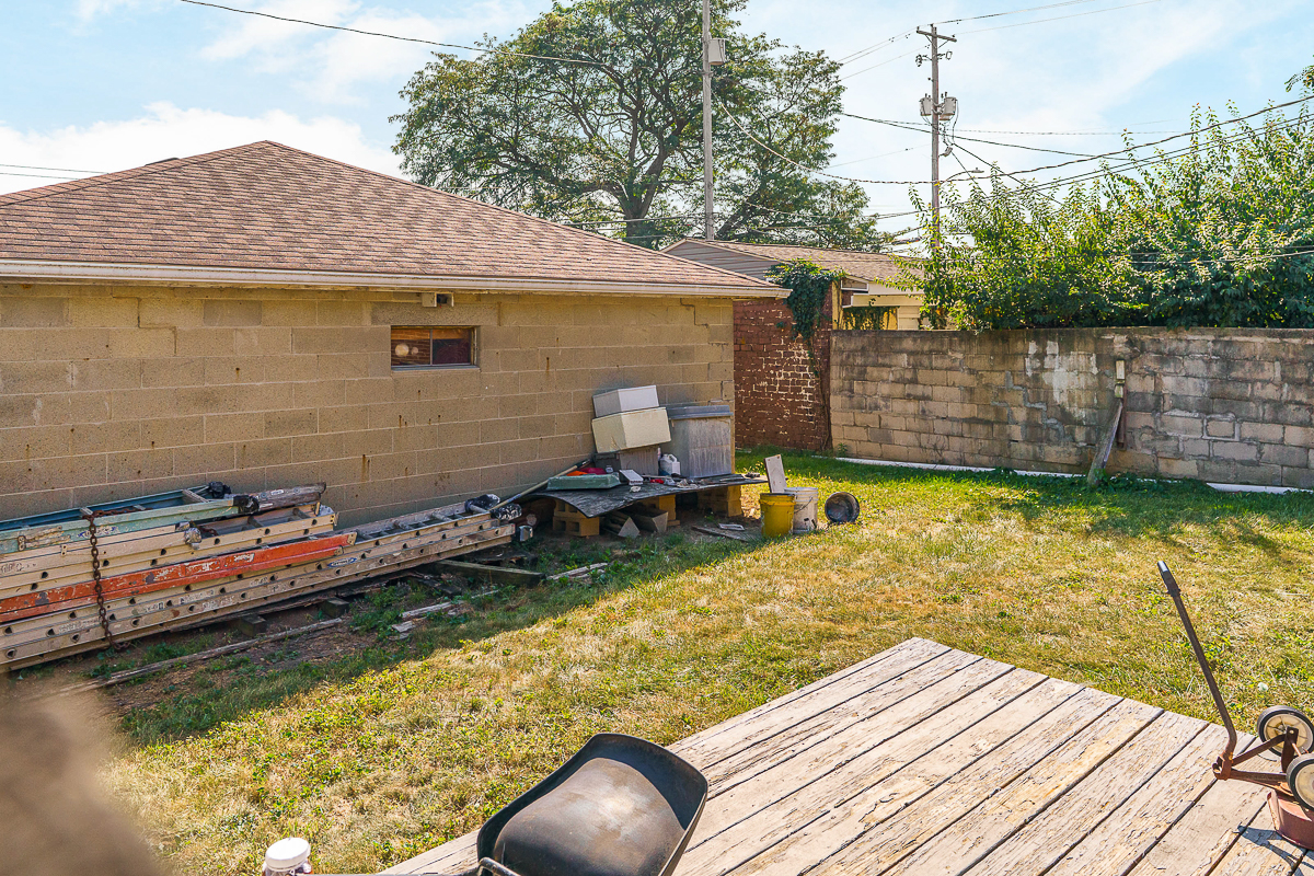 36-38 Orel Ave-32