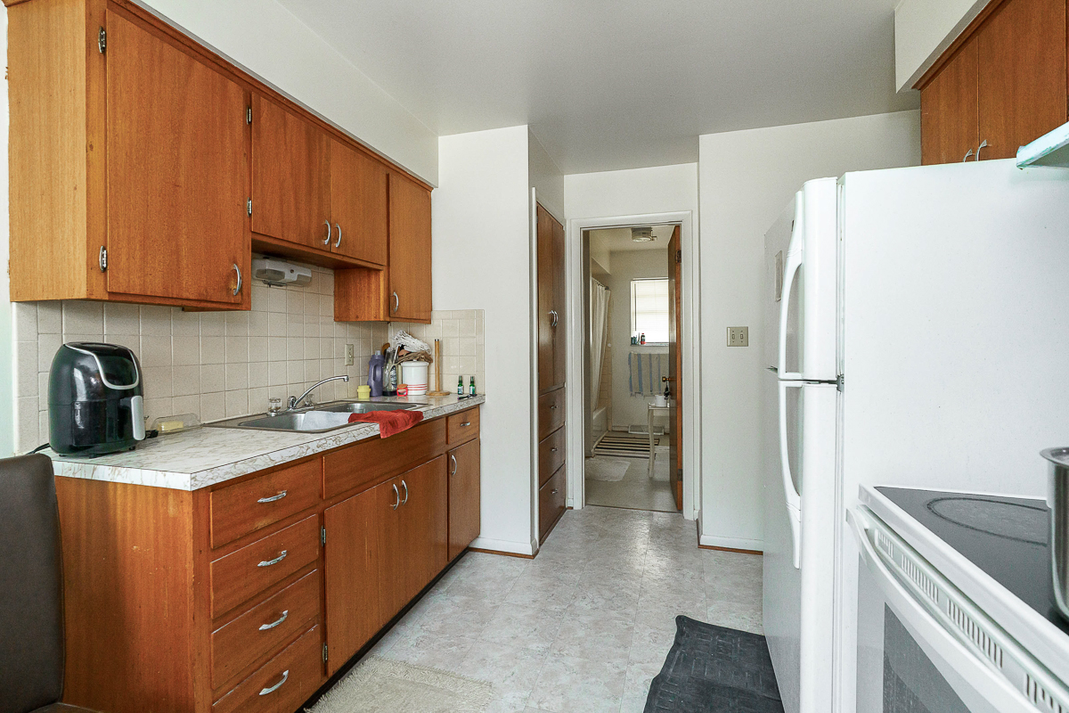 36-38 Orel Ave-6