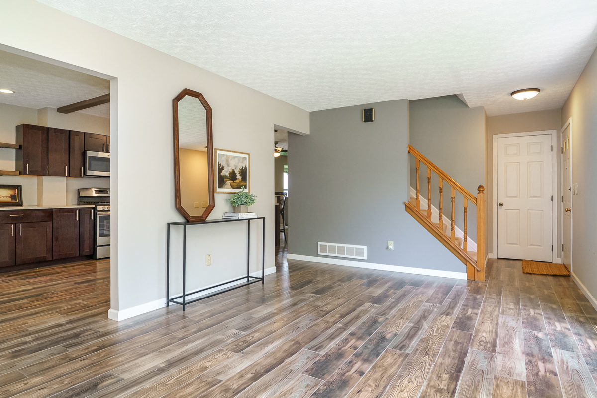 3706 Whitworth Way-13