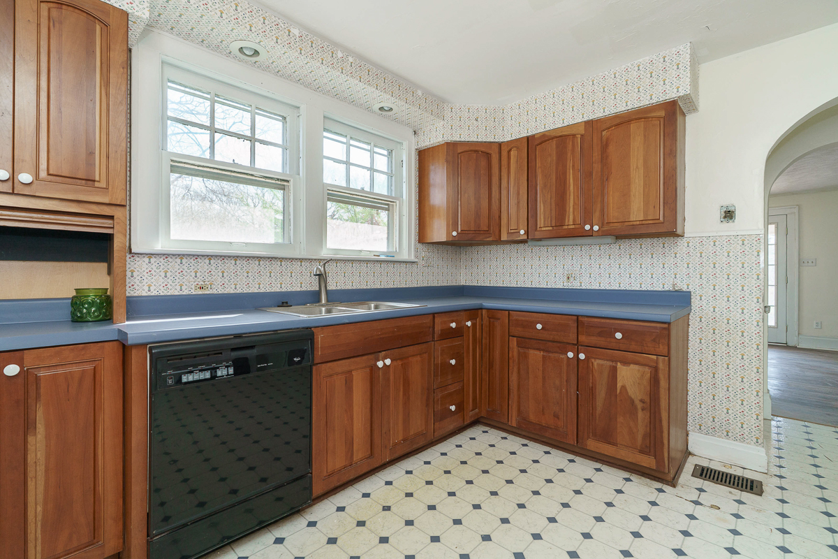 374 Acton Rd-18