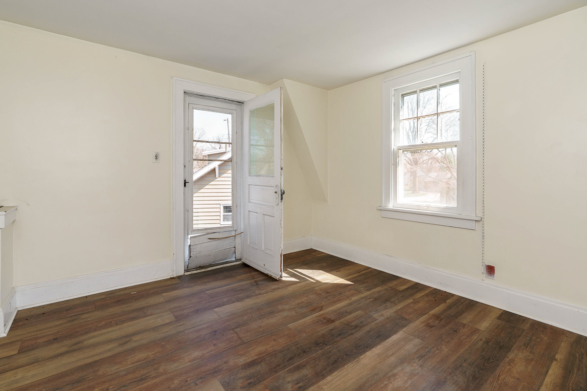 374 Acton Rd-21