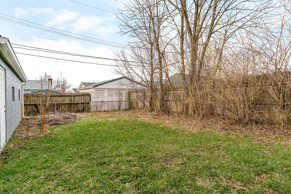 3755 Lynward Rd-5