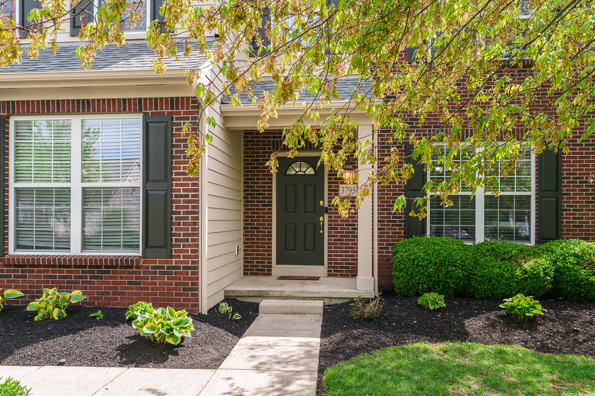 3798 Pine Bank Dr-4