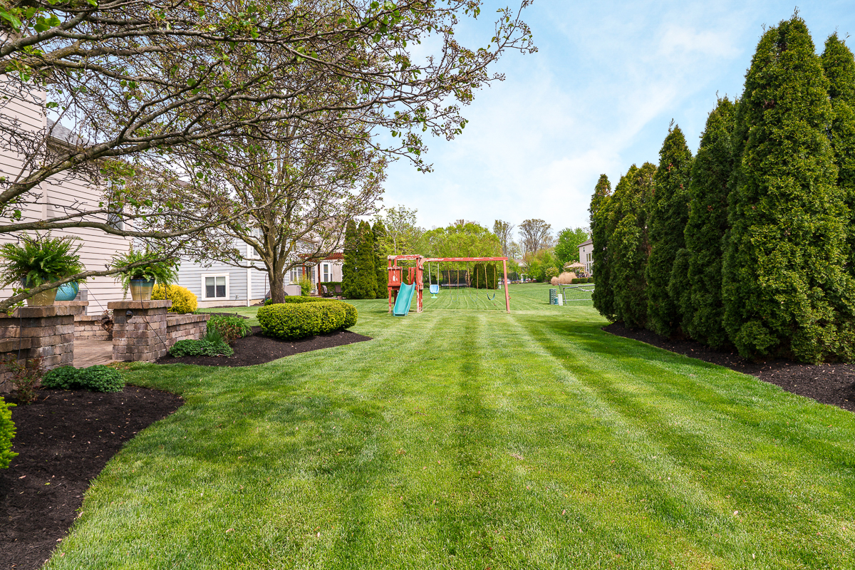 3798 Pine Bank Dr-9