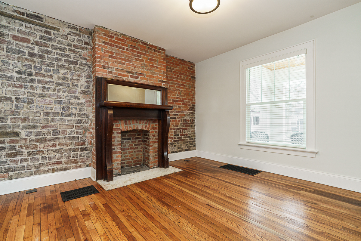 387 w 2nd Ave-17