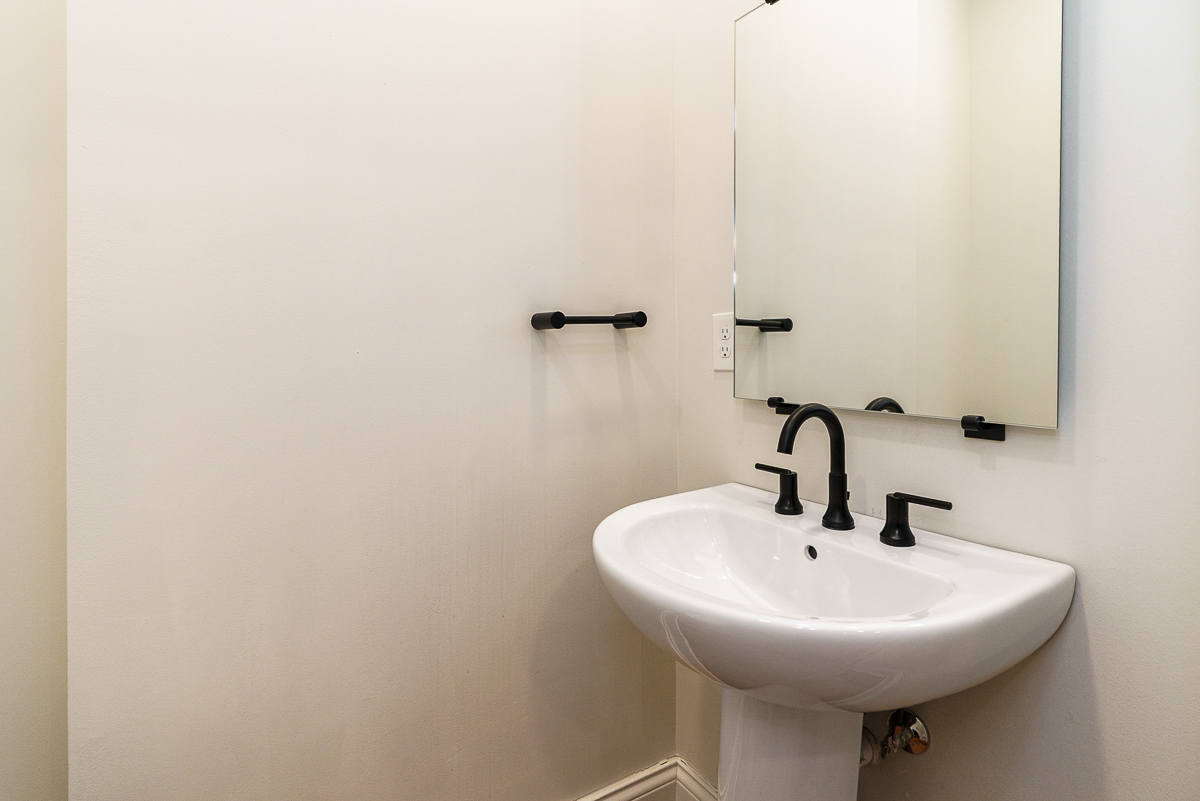387 w 2nd Ave-28