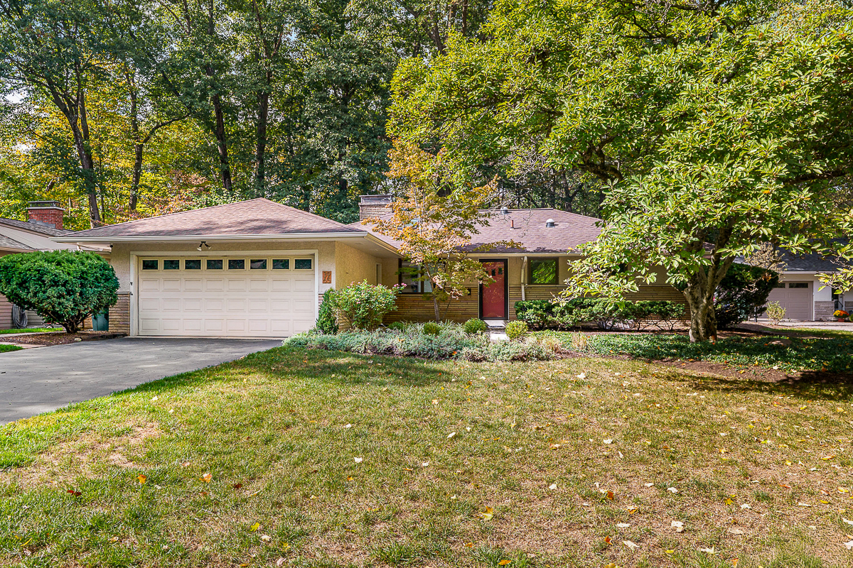 3965 Wynding Dr-2