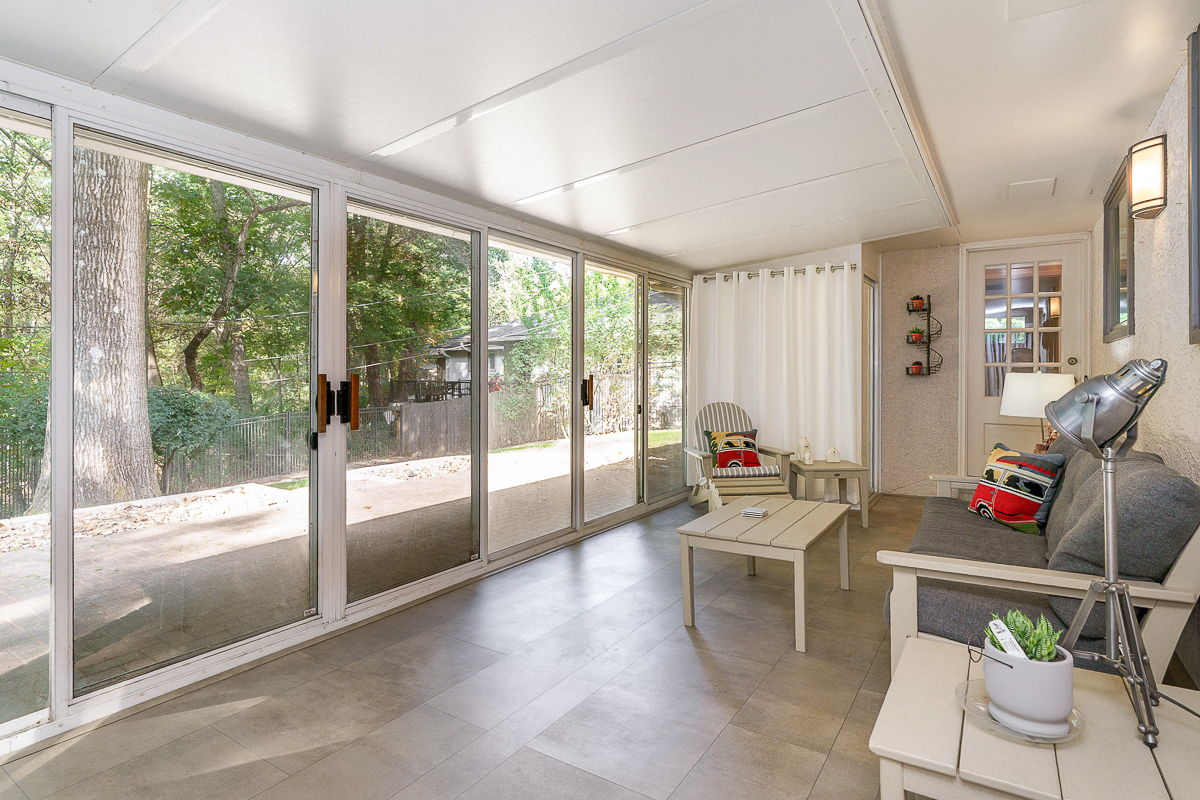 3965 Wynding Dr-24