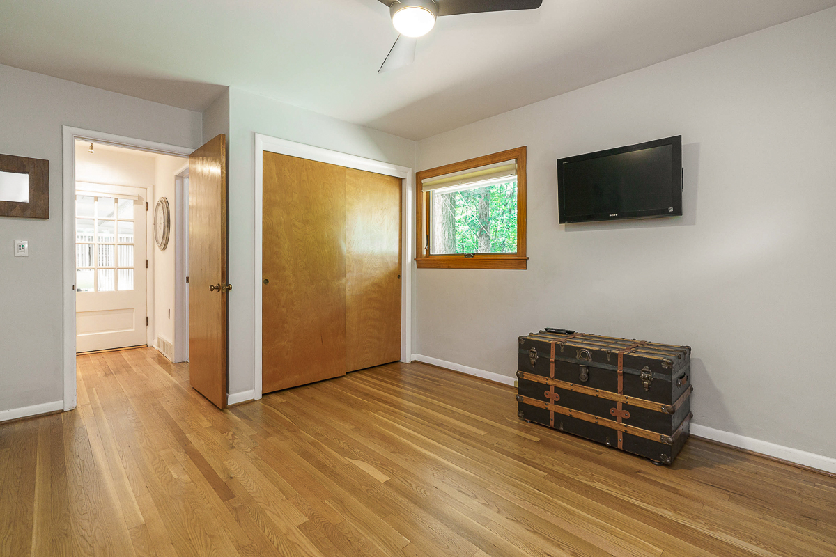 3965 Wynding Dr-34