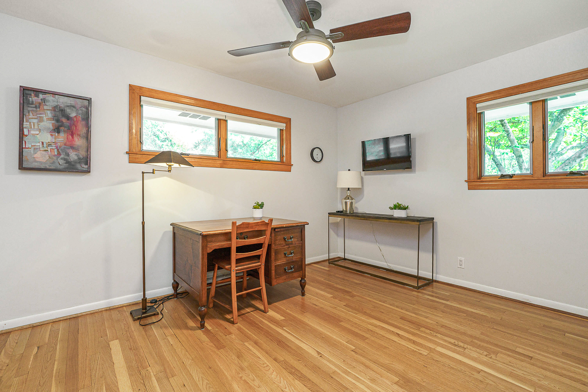 3965 Wynding Dr-37
