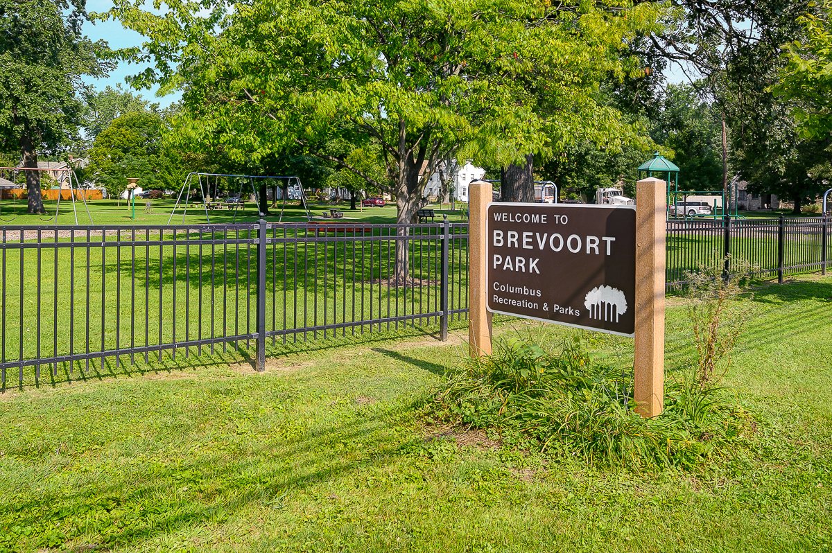3965 Wynding Dr-41