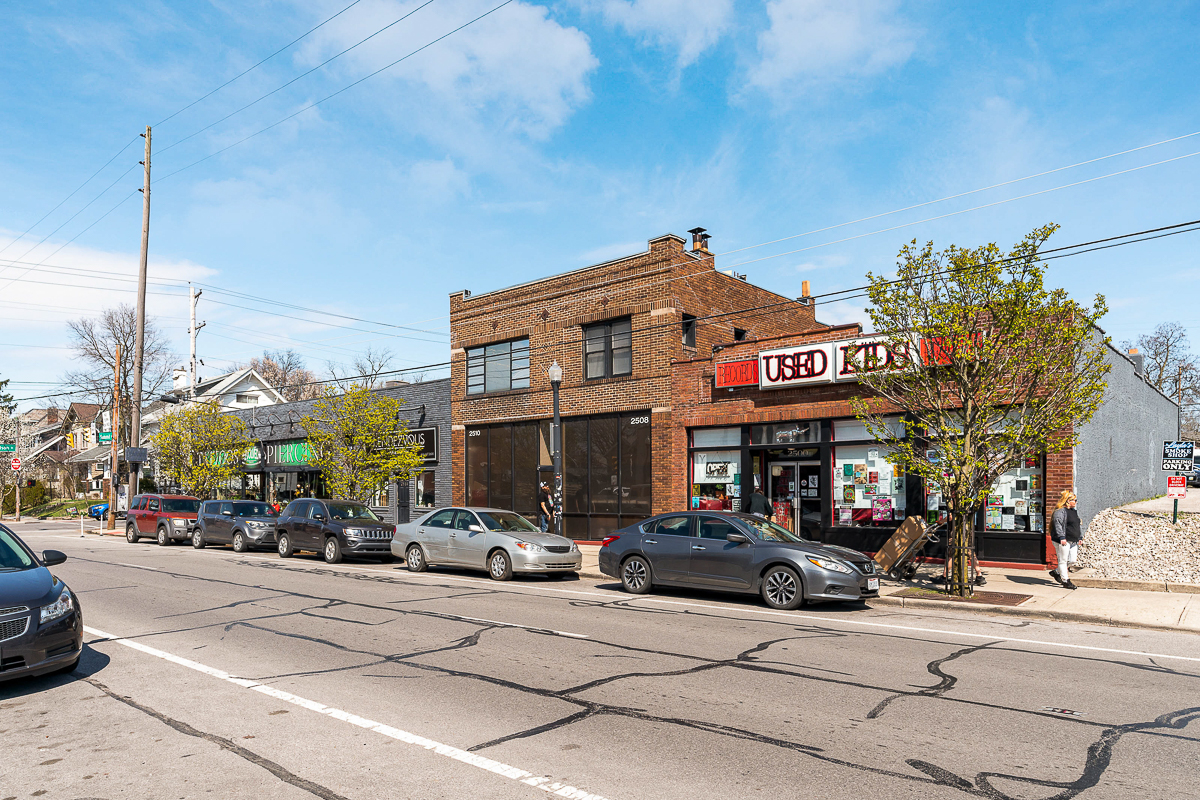 3965 Wynding Dr-46