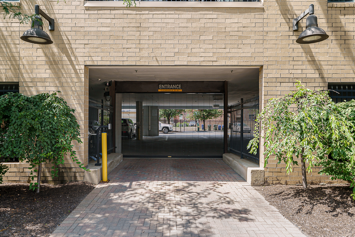 825 N 4th #404-10