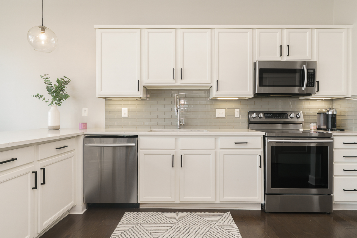 825 N 4th #404-15