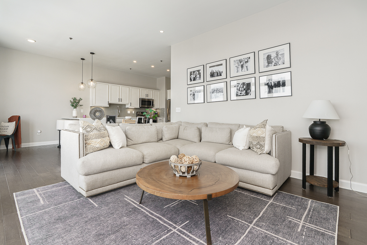 825 N 4th #404-23