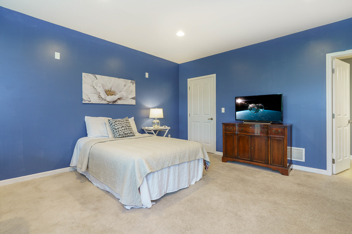 413 Westgreen Ln-19