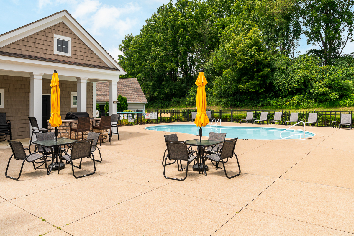 413 Westgreen Ln-54