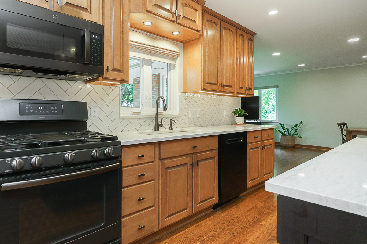 4278 Fairoaks Dr-29