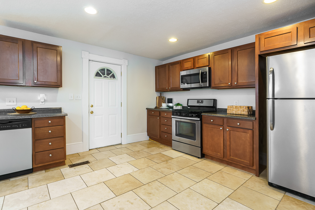 43 W Moler St-11