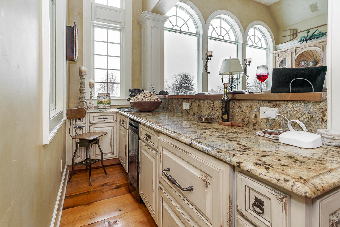 4445 Tavistock Circle-61