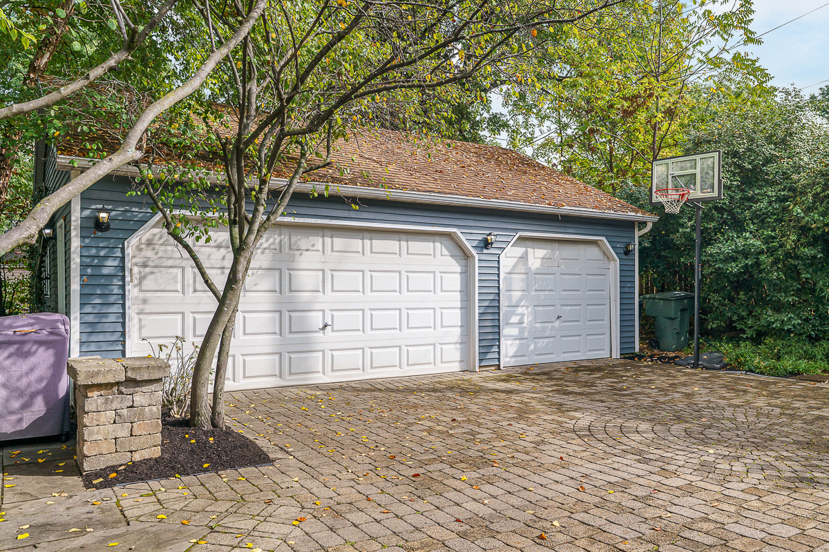 4464 Zeller Rd-13