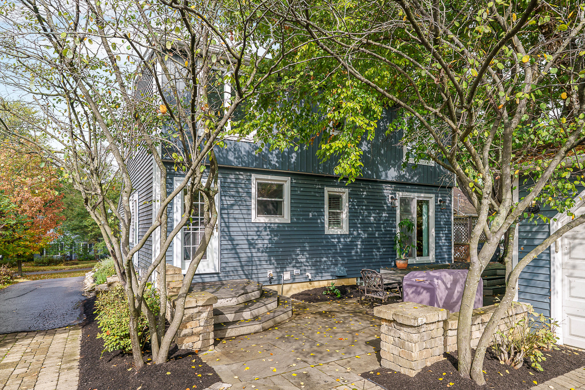 4464 Zeller Rd-14