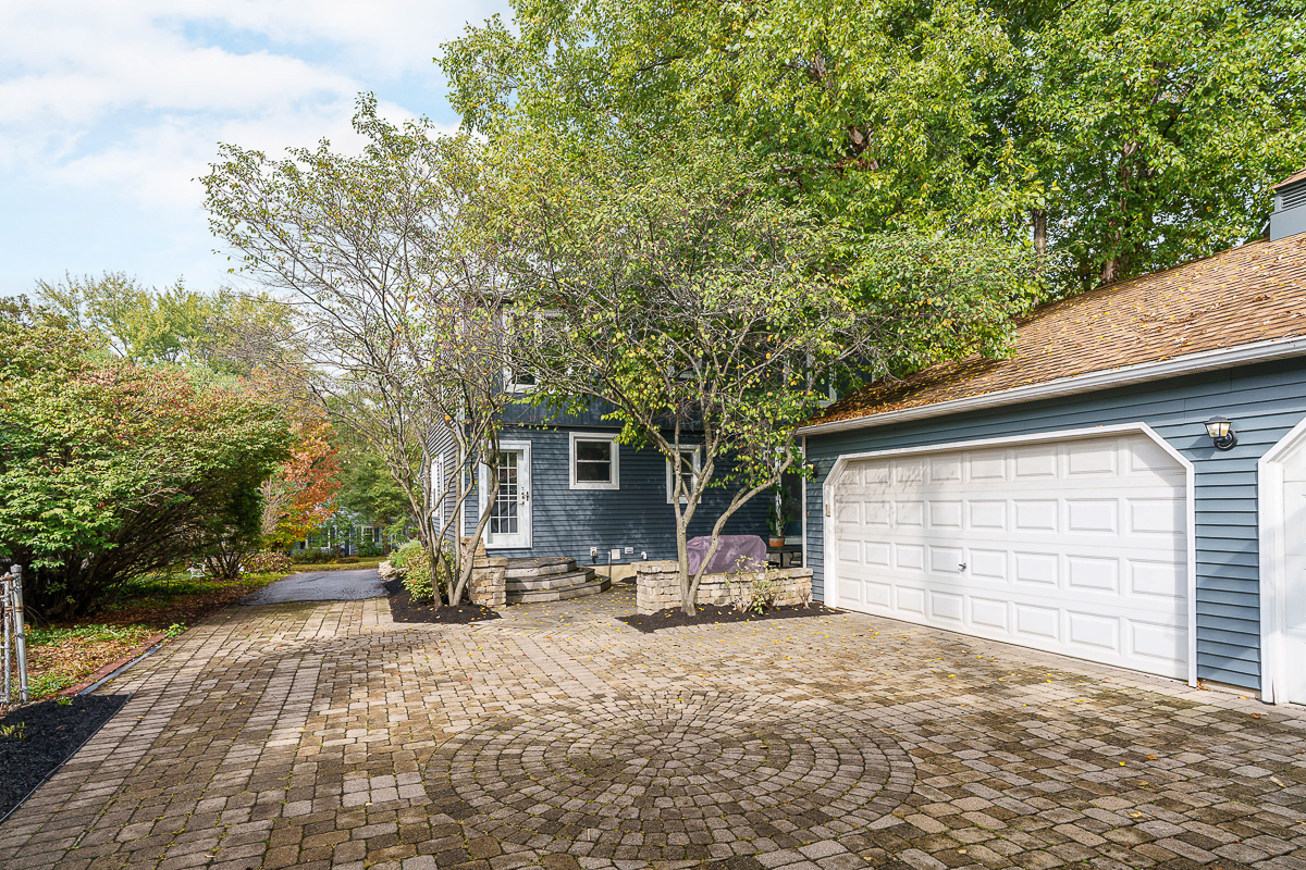 4464 Zeller Rd-16