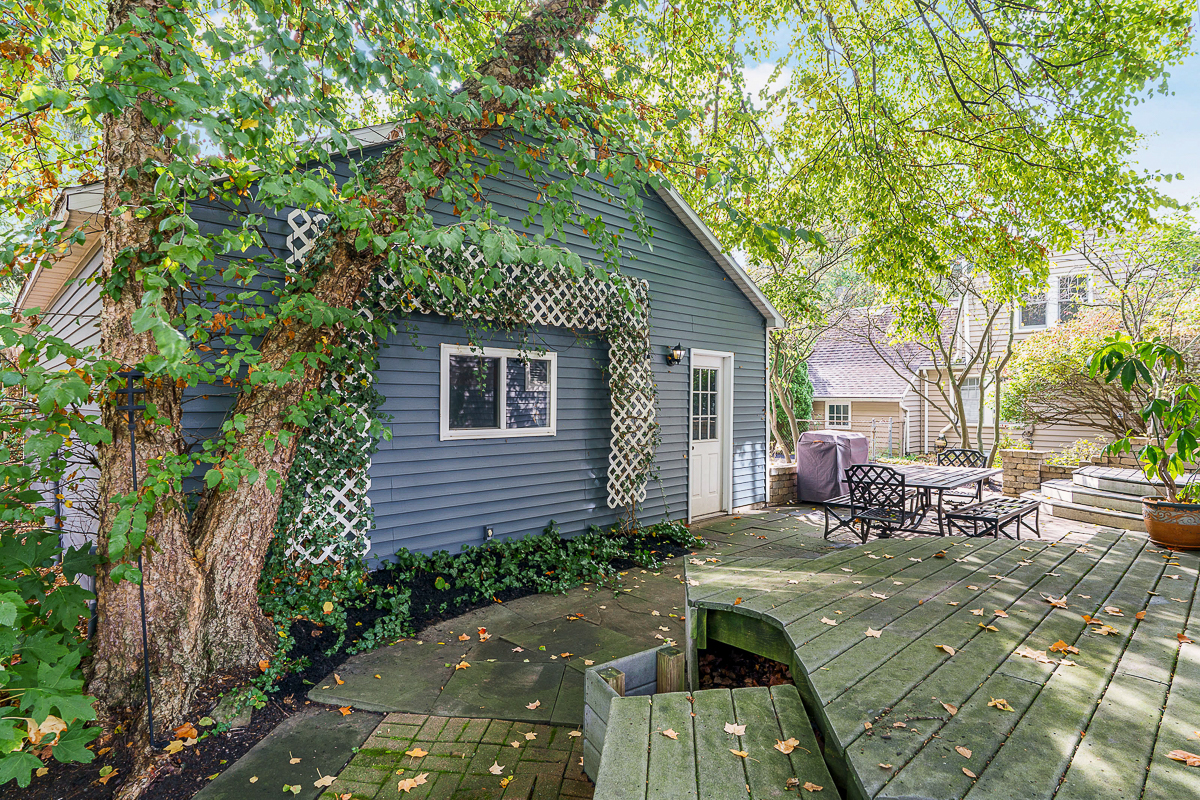 4464 Zeller Rd-18