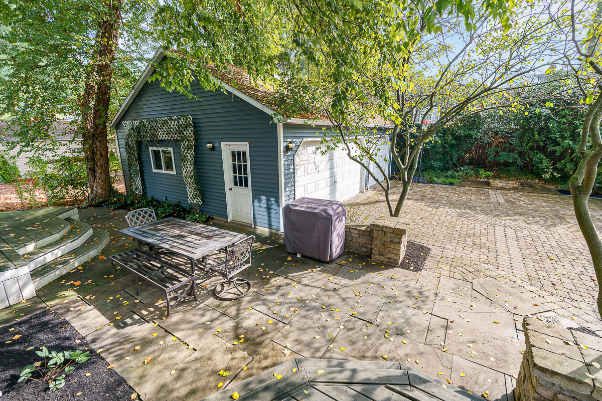 4464 Zeller Rd-19