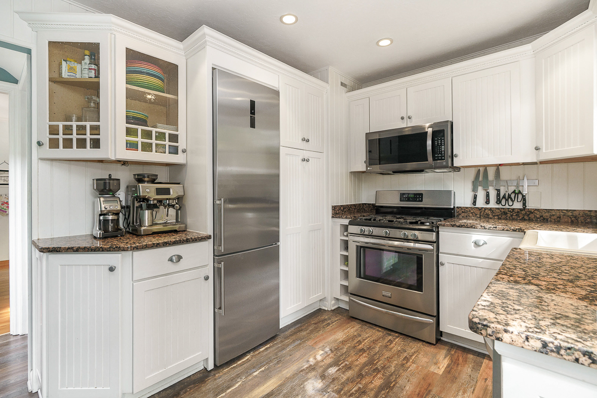 4464 Zeller Rd-30