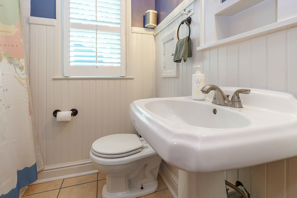 4464 Zeller Rd-38
