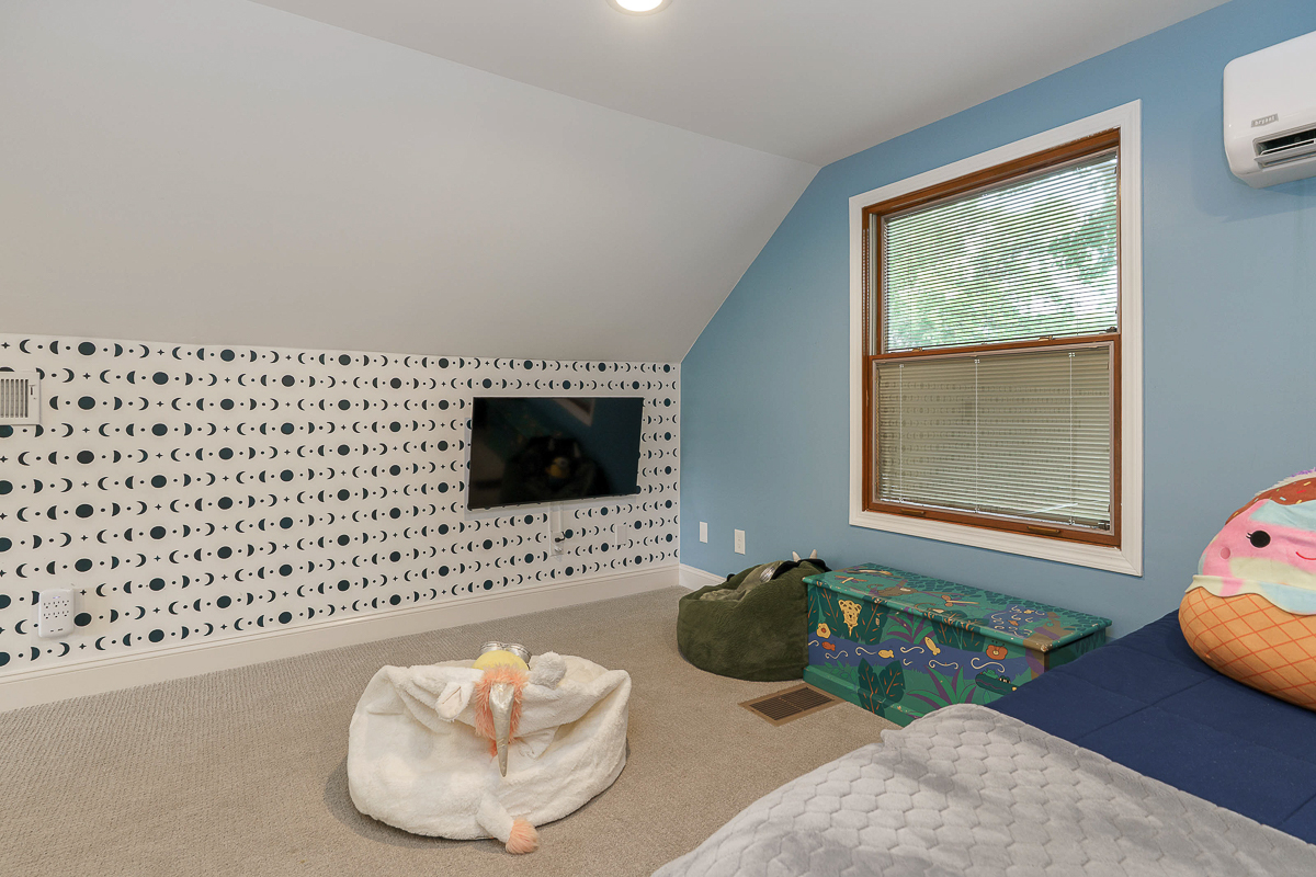 4464 Zeller Rd-46