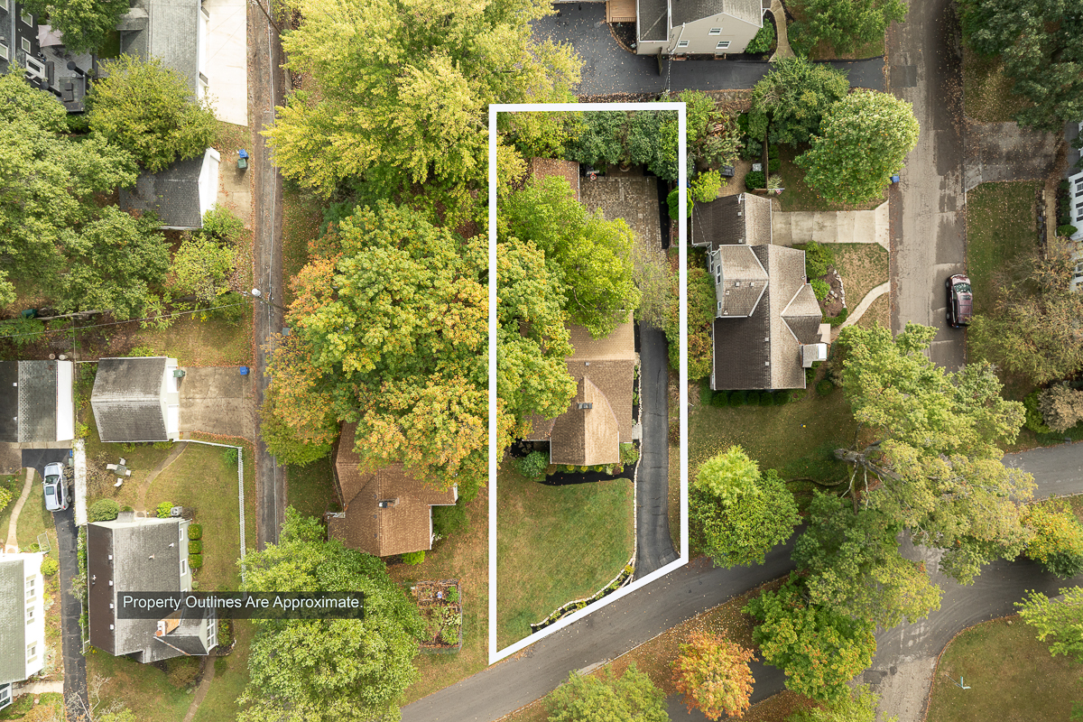 4464 Zeller Rd-5