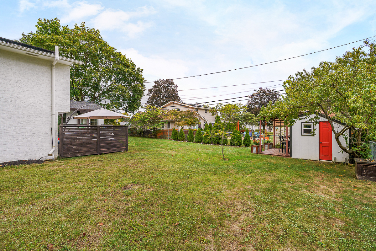 4600 Astral Dr-11
