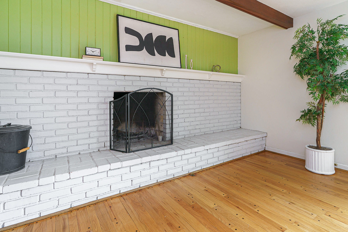 4600 Astral Dr-19