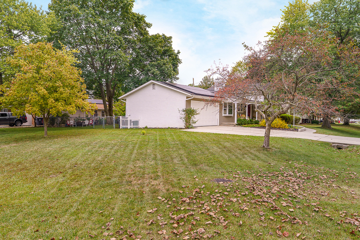 4600 Astral Dr-3