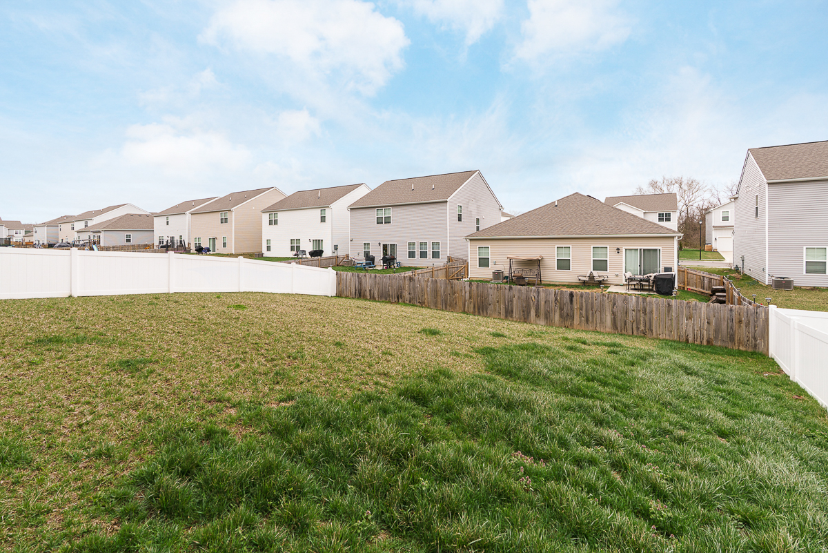 465 Faulkner Dr-8