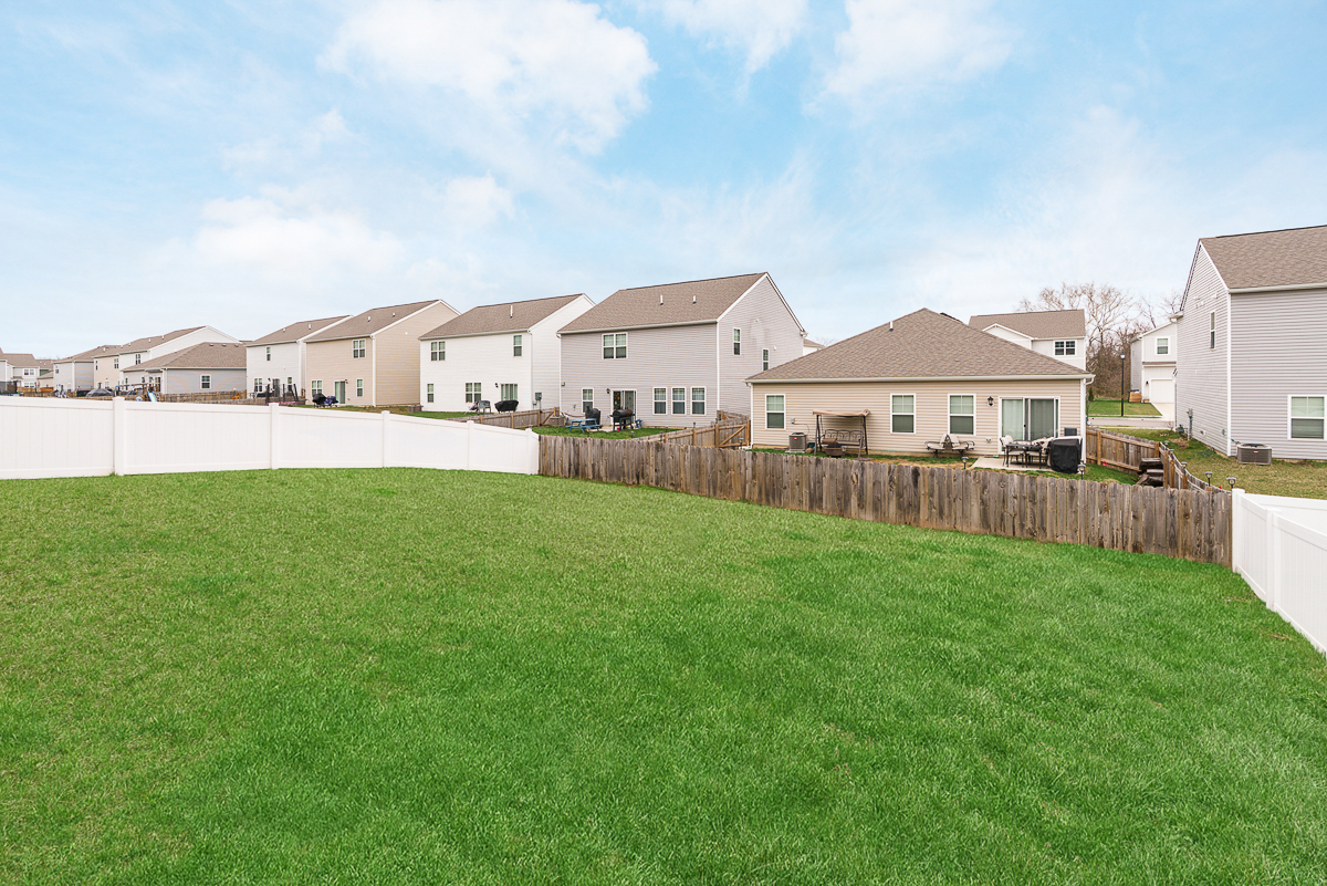 465 Faulkner Dr-9