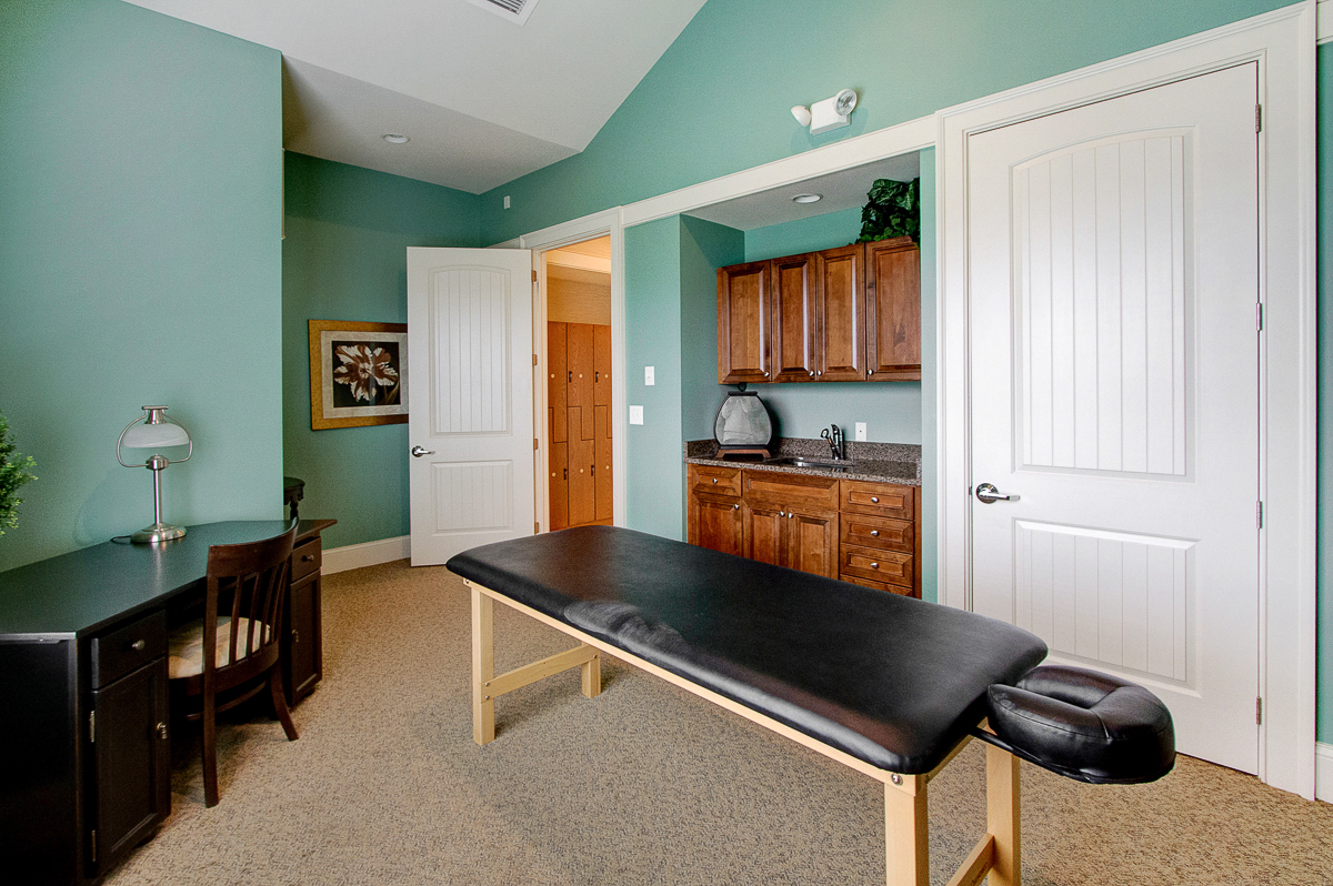 4706 Clubpark Dr-42