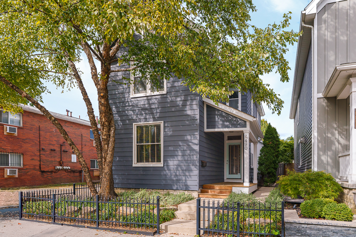 490 Stanley Ave-1