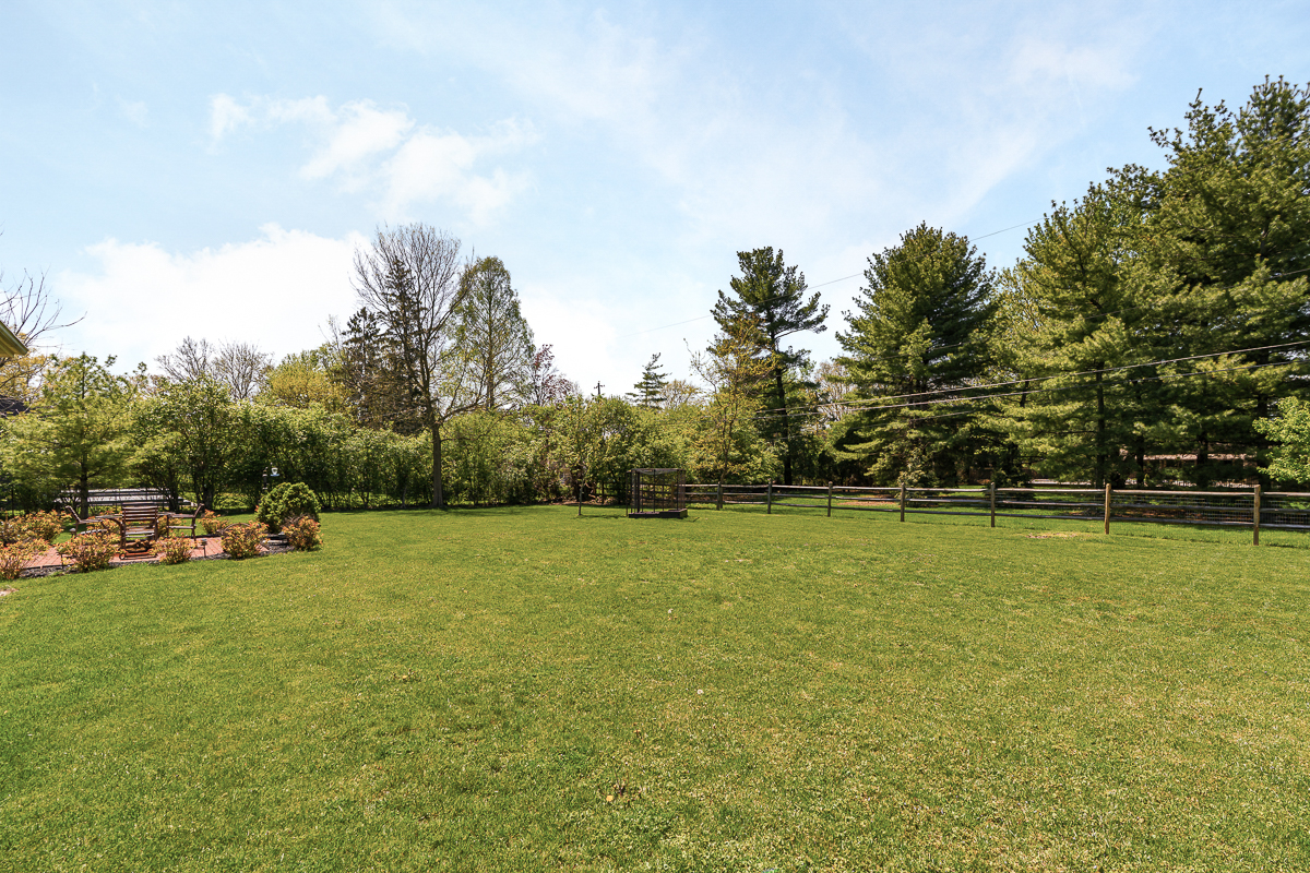 5001 Charlbury Rd-5