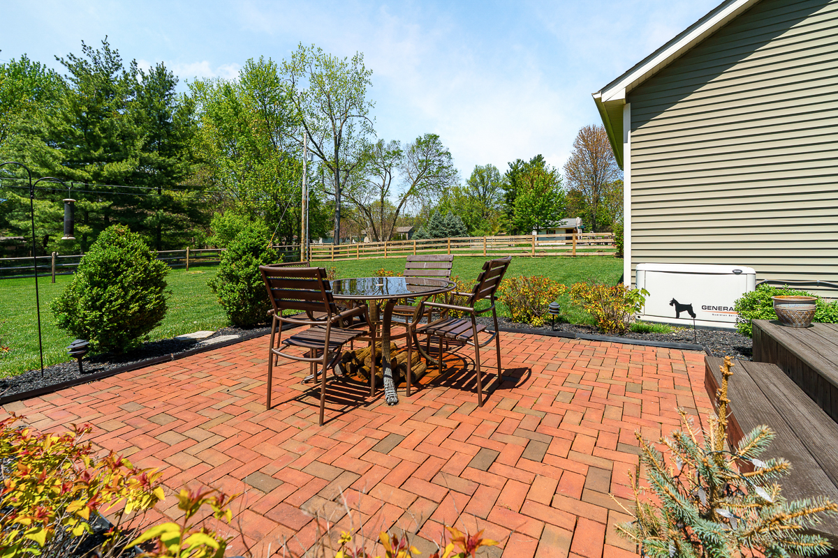 5001 Charlbury Rd-8