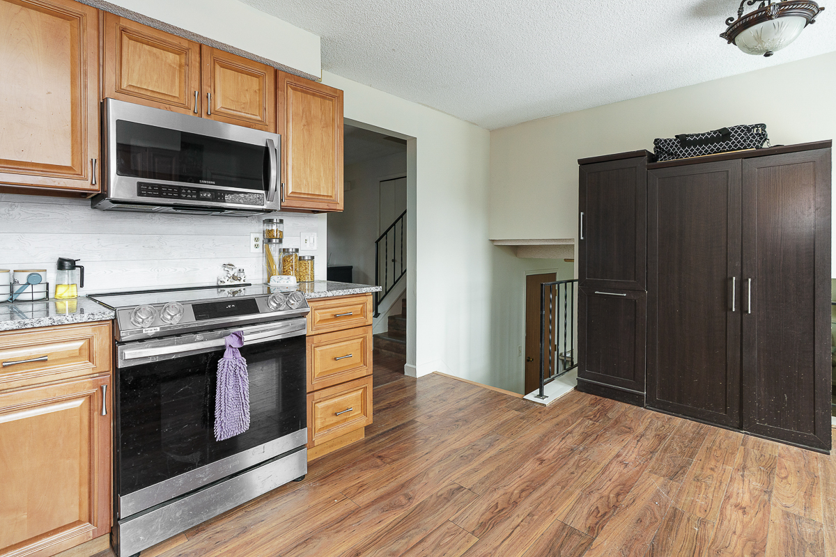 500 Meadows blvd (15 of 34)