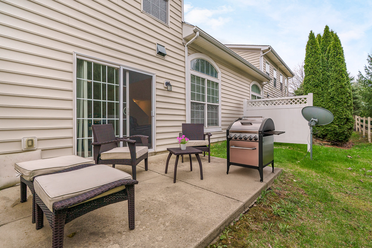 5141 Vinings Blvd-5