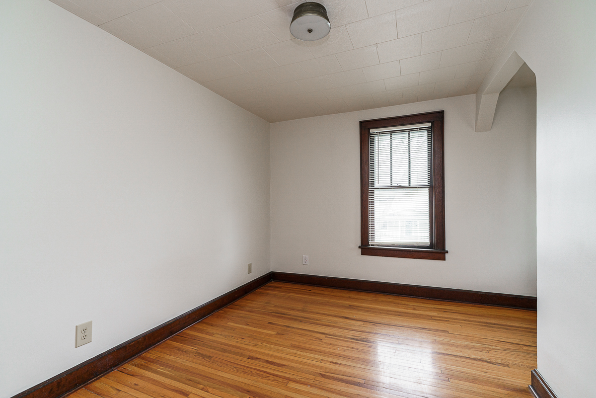 521 Melrose Ave-23