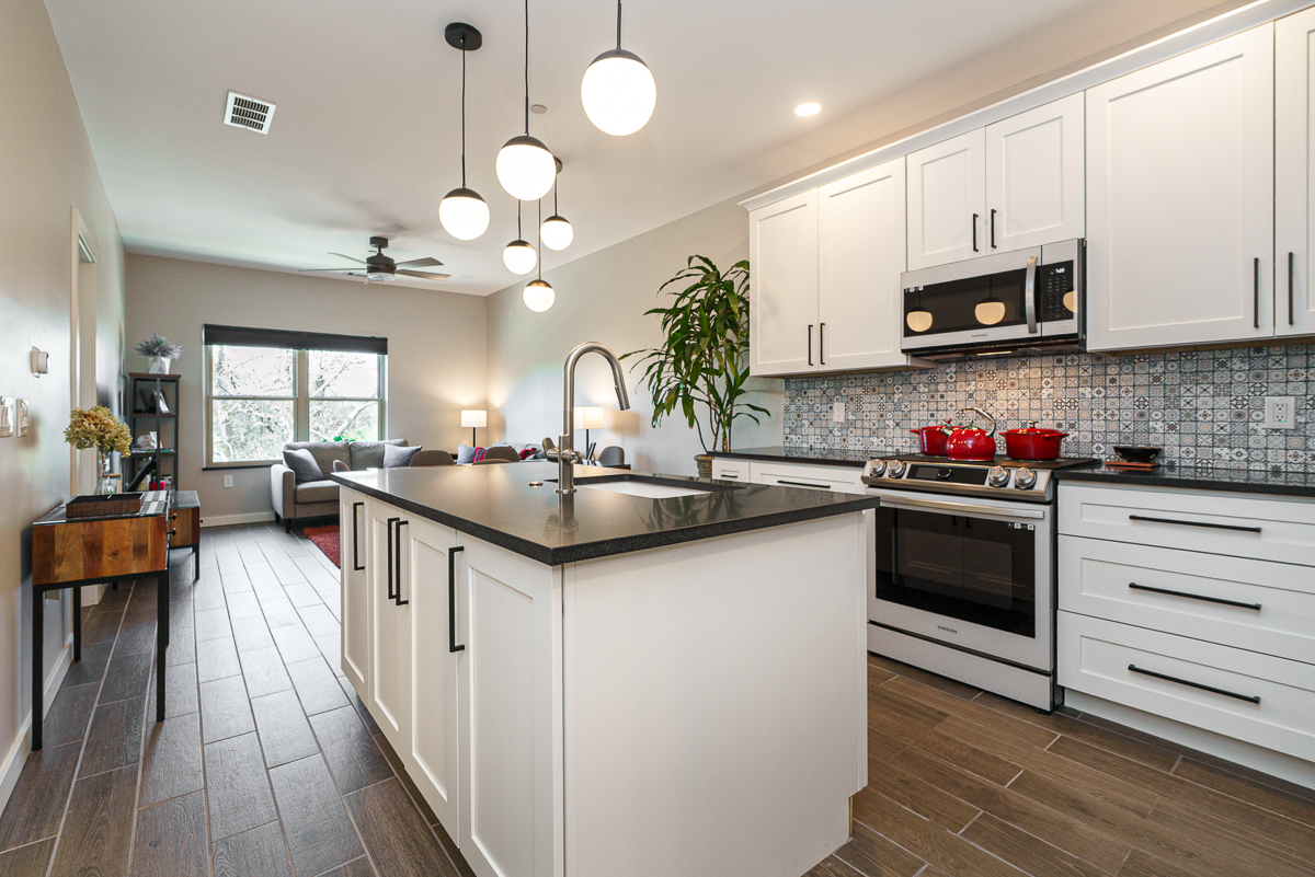 53 Buttles Ave-13