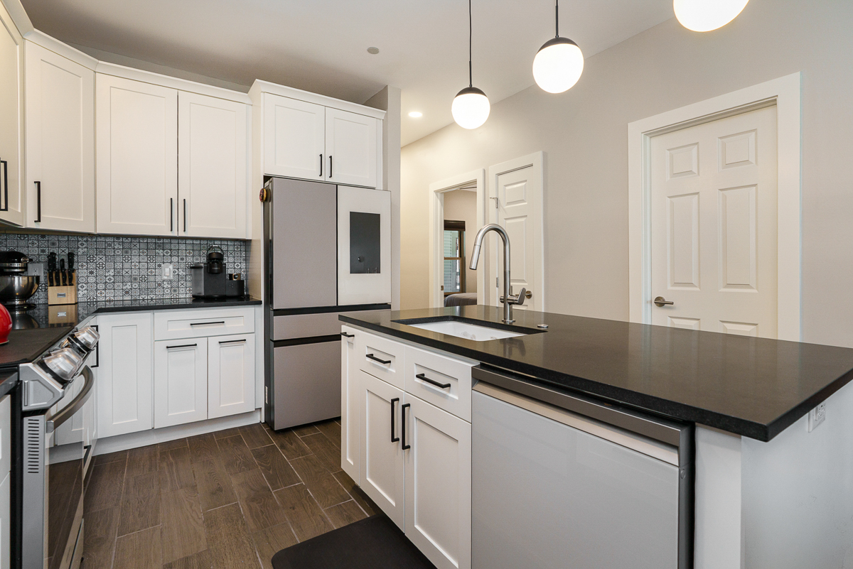 53 Buttles Ave-17